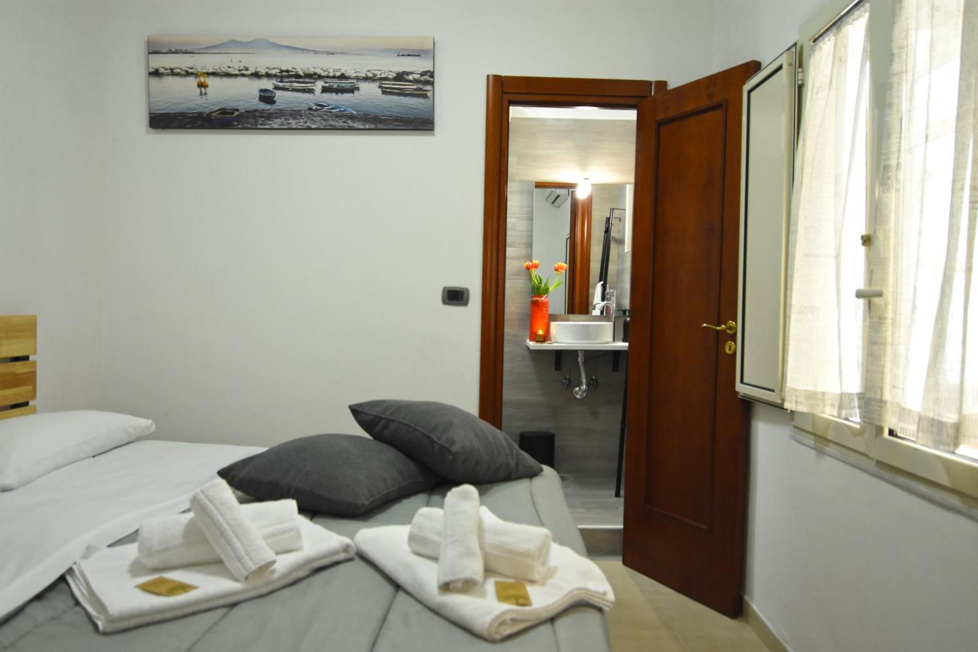 La Casa Di Apollo Apartment Napoli Ngoại thất bức ảnh